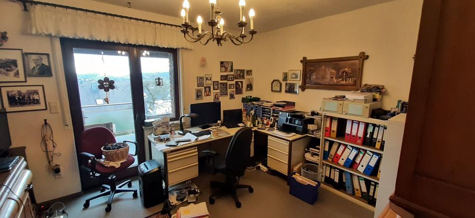 Etagenwohnung Attendorn - 6 Zimmer, 171 m&sup2;, 1.250&euro; | Angebot:25593998