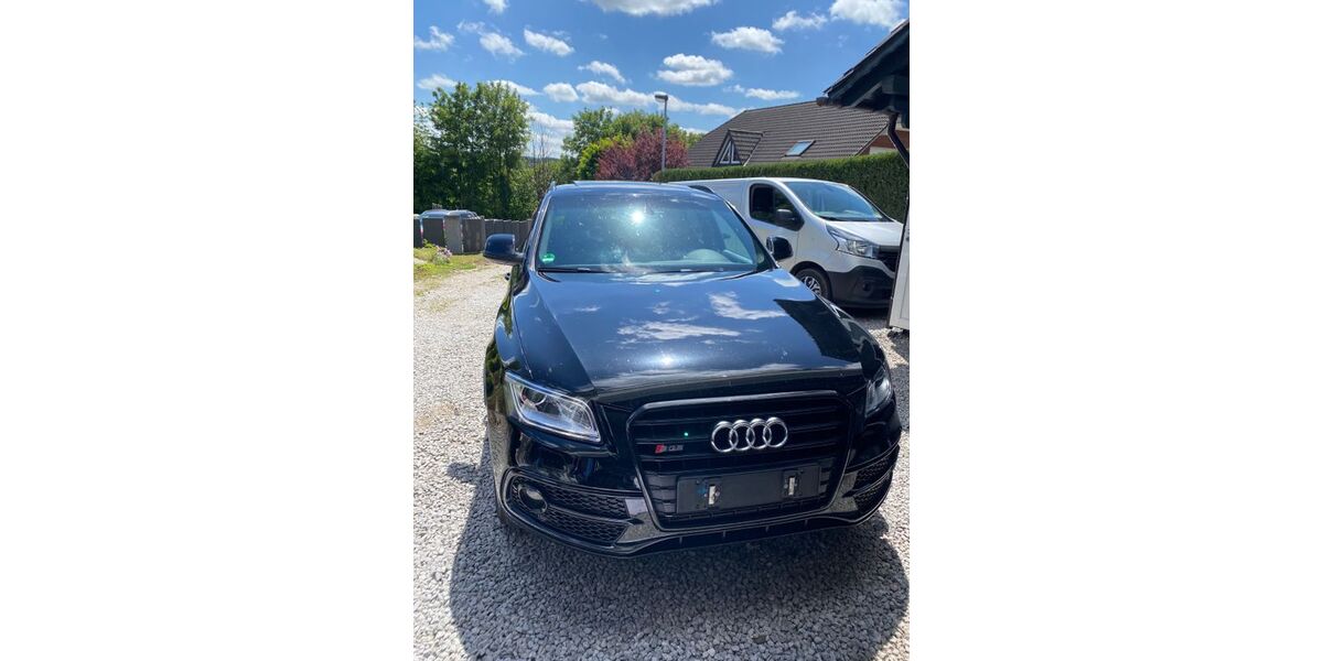 Audi SQ5 190.000 km 17.500 &euro; Breitscheid 35766