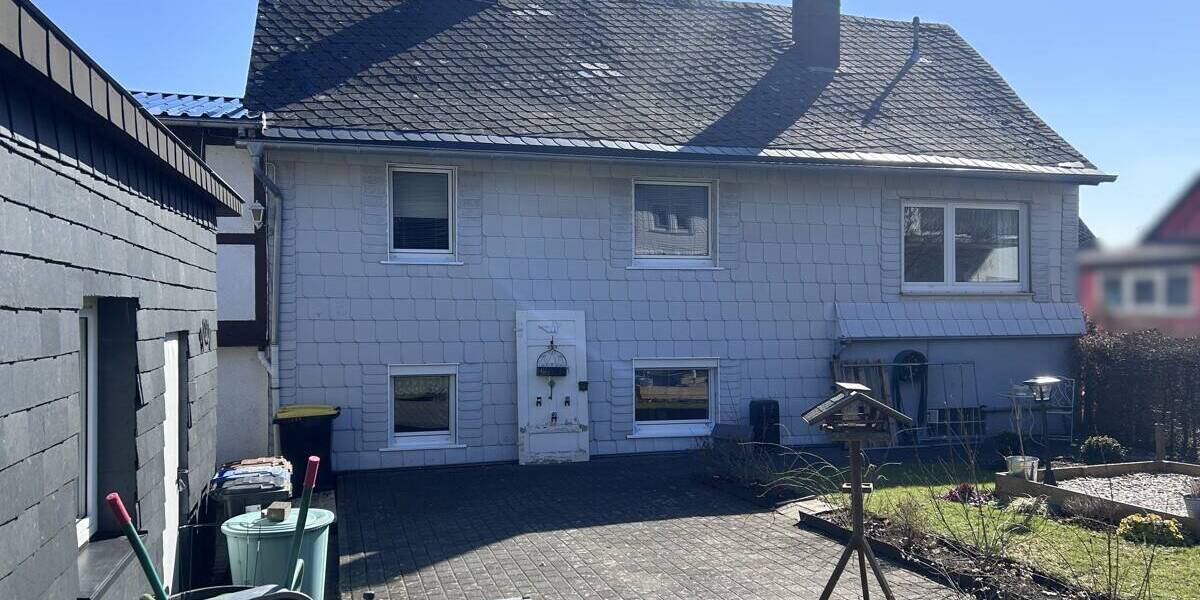 Einfamilienhaus Driedorf - 6 Zimmer, 126 m&sup2;, 245.000&euro; | Angebot:26015193