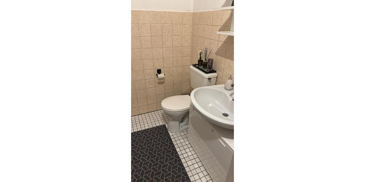 Etagenwohnung Siegen Weidenau - 2 Zimmer, 66 m&sup2;, 610&euro; | Angebot:26040271