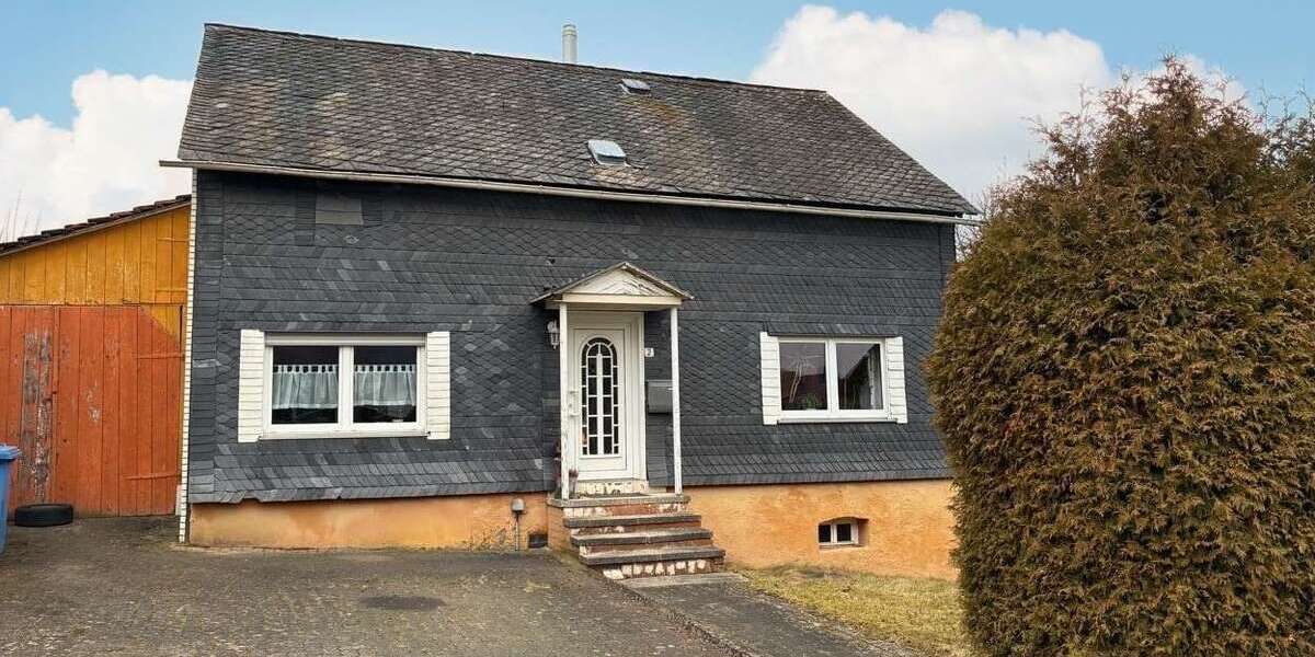 Einfamilienhaus Herdorf - 4 Zimmer, 128 m&sup2;, 115.000&euro; | Angebot:25203717