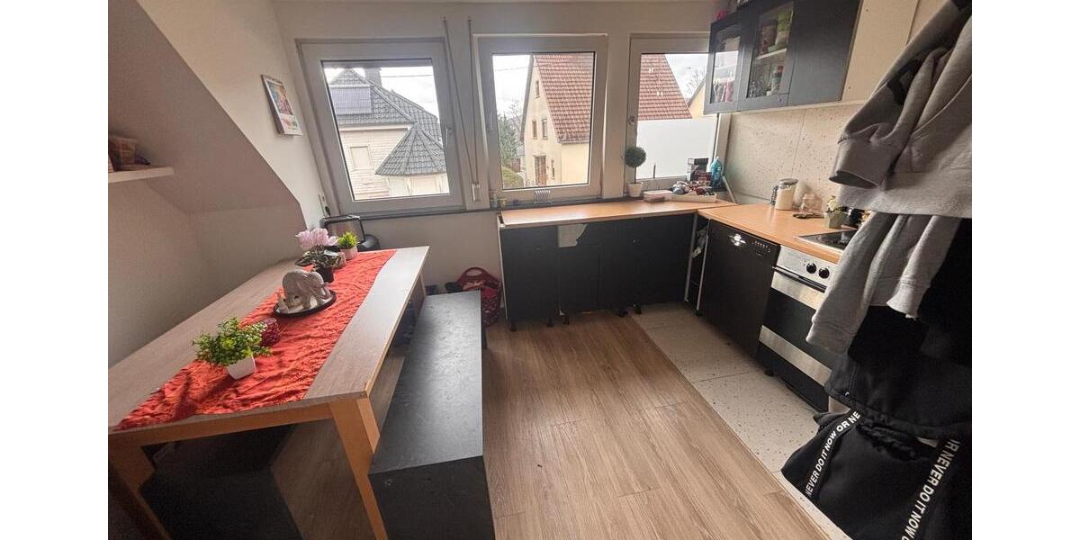 Dachgeschoßwohnung Betzdorf - 4 Zimmer, 80 m&sup2;, 700&euro; | Angebot:25651787