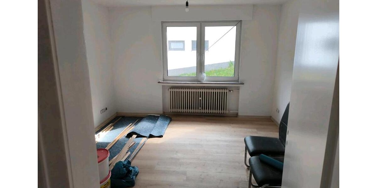Etagenwohnung Siegen Weidenau - 3 Zimmer, 107 m&sup2;, 1.100&euro; | Angebot:26446378