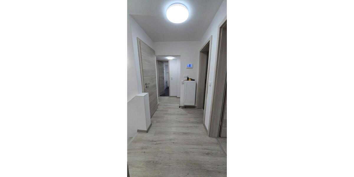 Etagenwohnung Bad Laasphe - 4.5 Zimmer, 106 m&sup2;, 890&euro; | Angebot:26670861