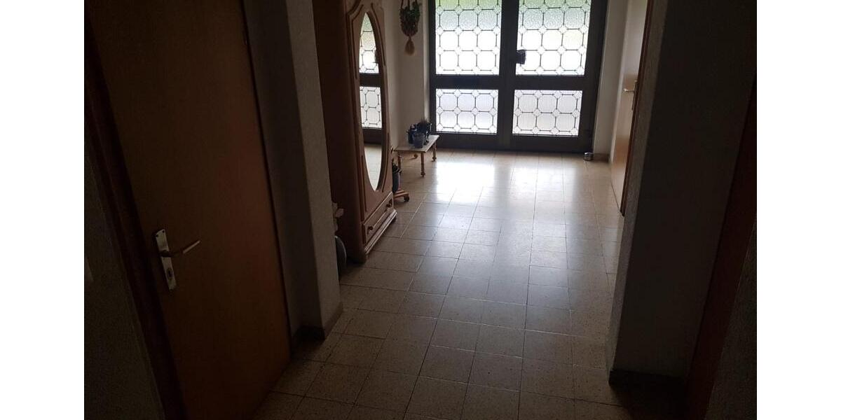 Etagenwohnung Mudersbach - 4 Zimmer, 82 m&sup2;, 650&euro; | Angebot:25614236