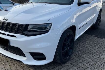 Jeep Grand Cherokee 135.346 km 32.200 &euro; Hamm (Sieg) 57577