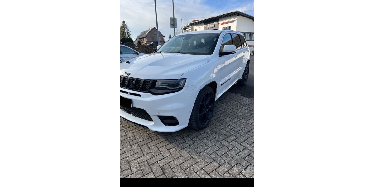 Jeep Grand Cherokee 135.346 km 32.200 &euro; Hamm (Sieg) 57577