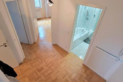 Haus Netphen - 3 Zimmer, 80 m&sup2;, 870&euro; | Angebot:25995535