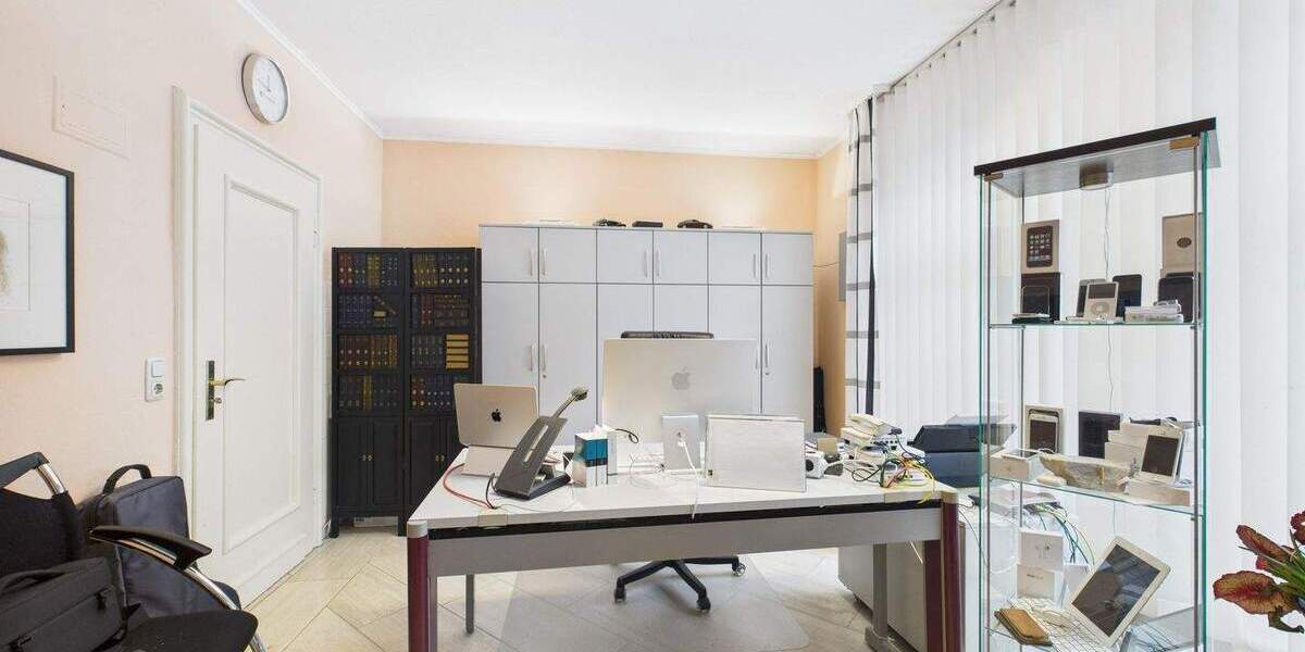 Mehrfamilienhaus, Wohnhaus Burbach - 1 Zimmer, 300 m&sup2;, 499.000&euro; | Angebot:25686761