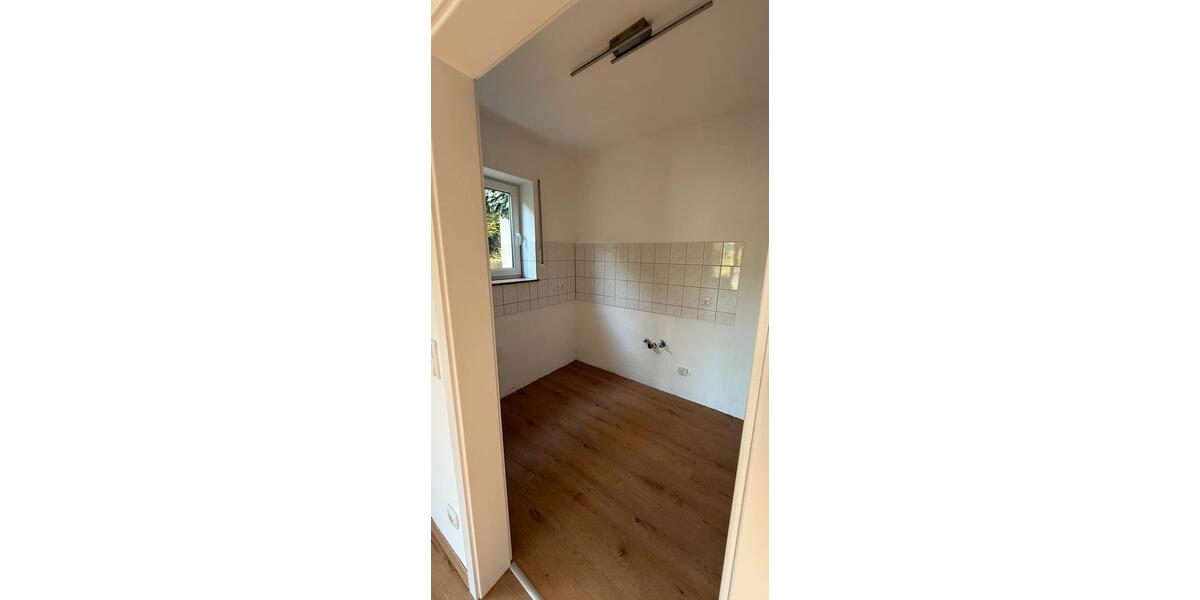 Etagenwohnung Burbach - 3 Zimmer, 70 m&sup2;, 150.000&euro; | Angebot:27096087