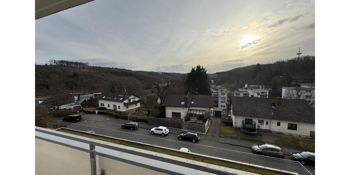 Etagenwohnung Siegen Kaan-Marienborn - 3 Zimmer, 96 m&sup2;, 960&euro; | Angebot:25884328