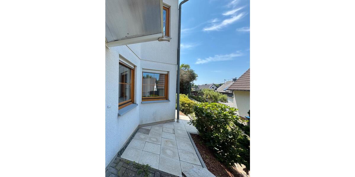 Erdgeschoßwohnung Siegen Dillnhütten - 2 Zimmer, 60 m&sup2;, 750&euro; | Angebot:25635906