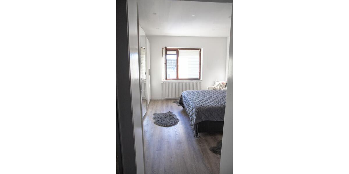 Etagenwohnung Siegen - 3 Zimmer, 78 m&sup2;, 219.000&euro; | Angebot:27068452