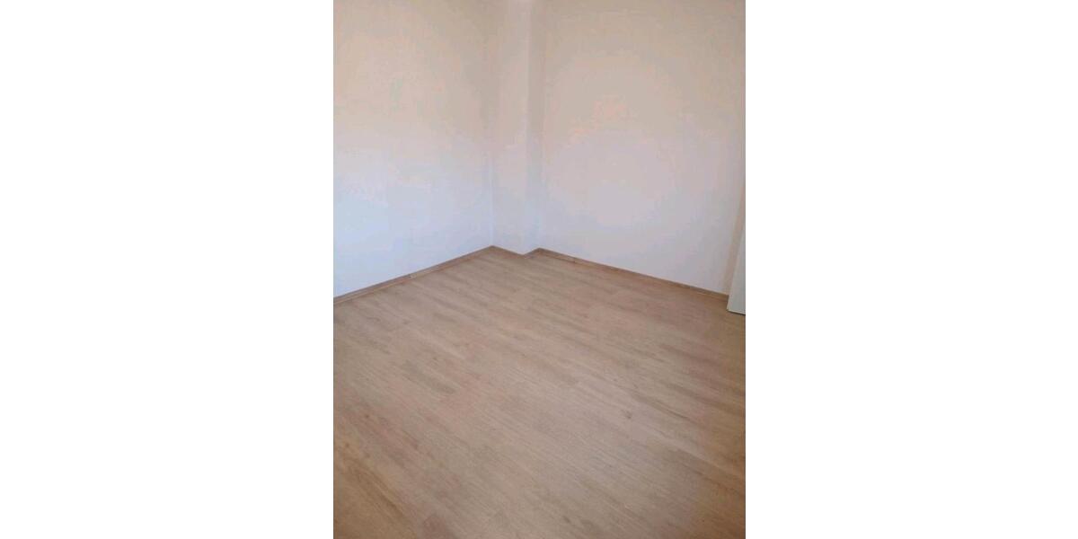 Etagenwohnung Eschenburg - 2 Zimmer, 55 m&sup2;, 480&euro; | Angebot:25945195