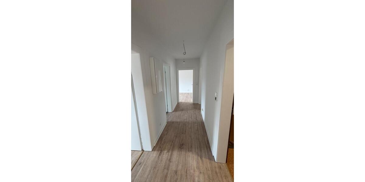 Etagenwohnung Mudersbach - 5 Zimmer, 100 m&sup2;, 950&euro; | Angebot:25721220