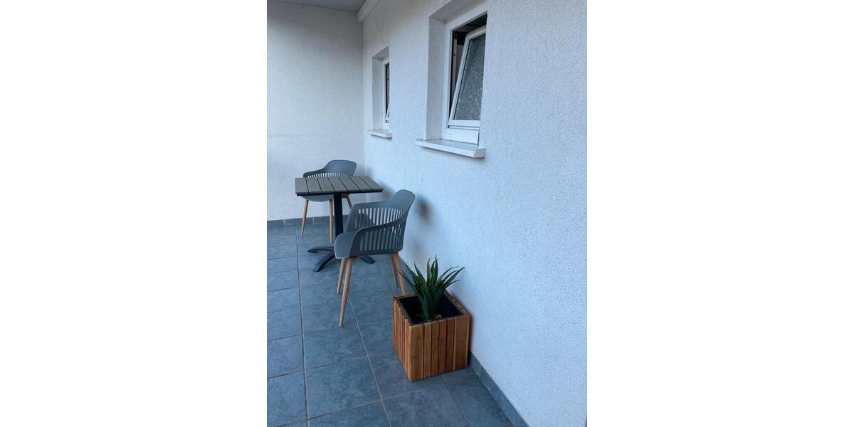Etagenwohnung Siegen - 1 Zimmer, 50 m&sup2;, 450&euro; | Angebot:19581958