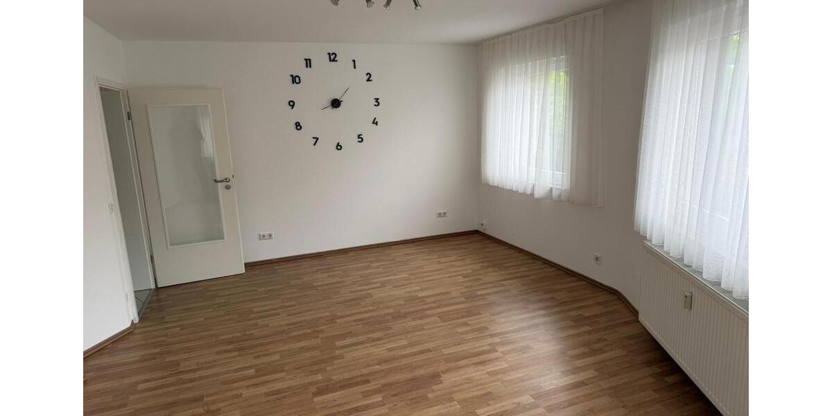 Etagenwohnung Siegen Kaan-Marienborn - 2 Zimmer, 77 m&sup2;, 700&euro; | Angebot:26459612