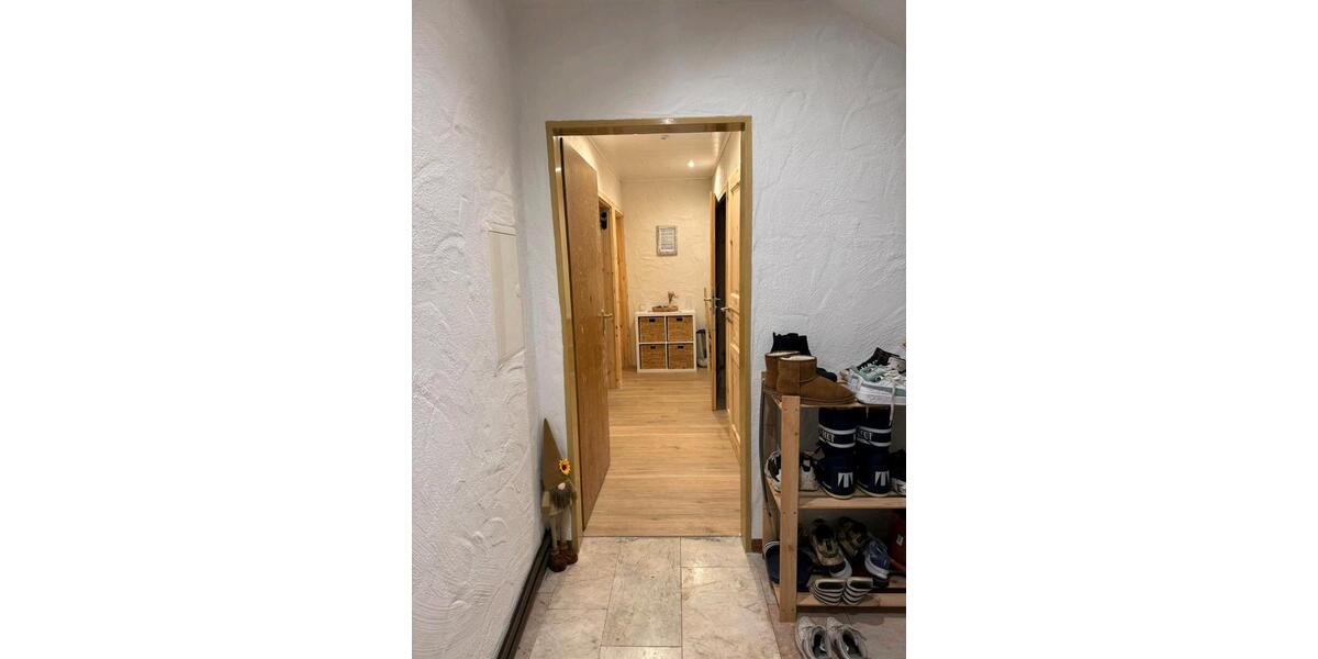 Dachgeschoßwohnung Olpe - 4 Zimmer, 75 m&sup2;, 680&euro; | Angebot:24983712