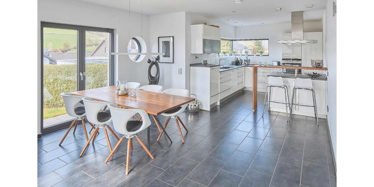 Einfamilienhaus Lennestadt - 5 Zimmer, 164 m&sup2;, 750.000&euro; | Angebot:26800168
