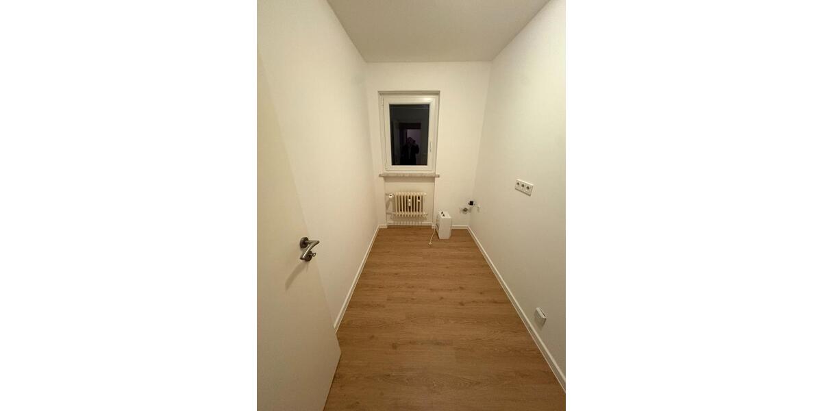 Etagenwohnung Siegen - 1 Zimmer, 51 m&sup2;, 690&euro; | Angebot:26652591