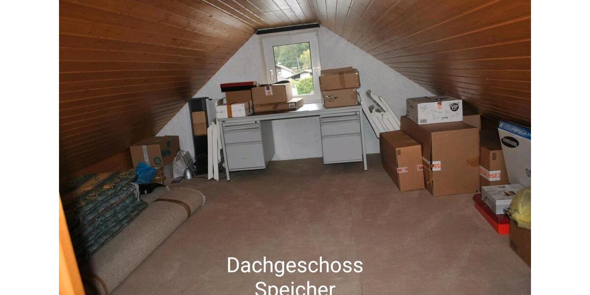 Dachgeschoßwohnung Scheuerfeld - 3 Zimmer, 111 m&sup2;, 139.999&euro; | Angebot:26868431