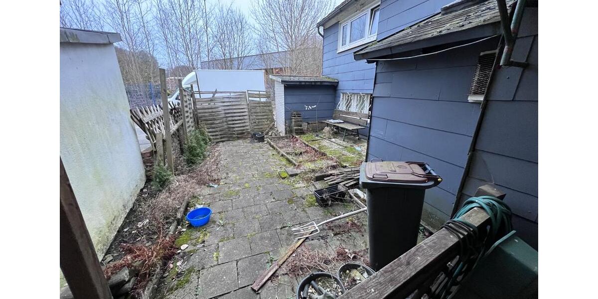 Doppelhaushälfte Siegen Weidenau - 3 Zimmer, 150 m&sup2;, 85.000&euro; | Angebot:25052867