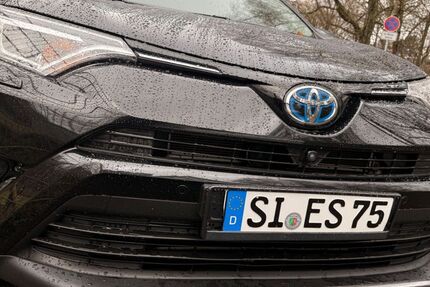 Toyota RAV 4 100.000 km 20.000 &euro; Siegen 57072