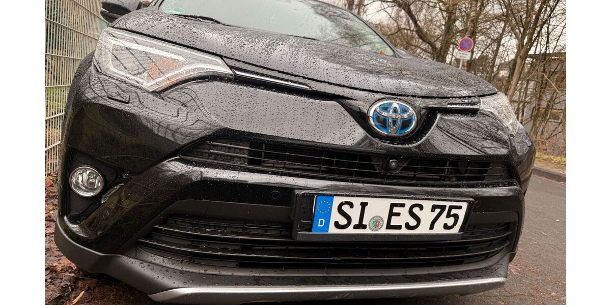 Toyota RAV 4 100.000 km 20.000 &euro; Siegen 57072