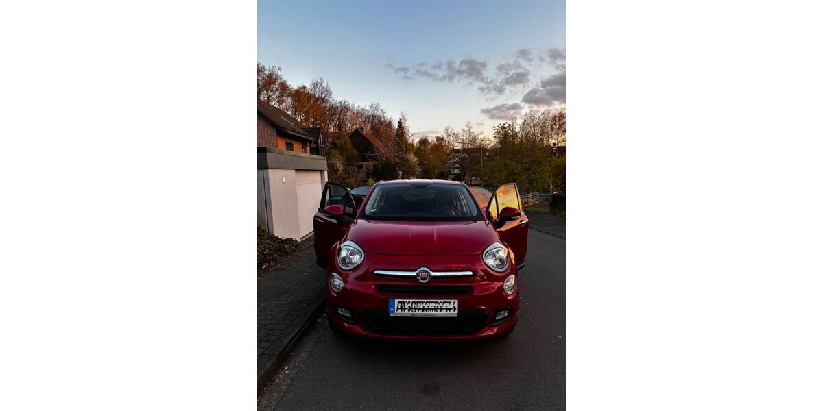 Fiat 500X 82.000 km 10.900 &euro; Siegen 57076