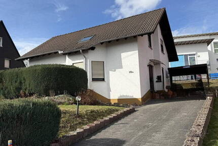 Haus Burbach Holzhausen - 8 Zimmer, 130 m&sup2;, 319.000&euro; | Angebot:26790503