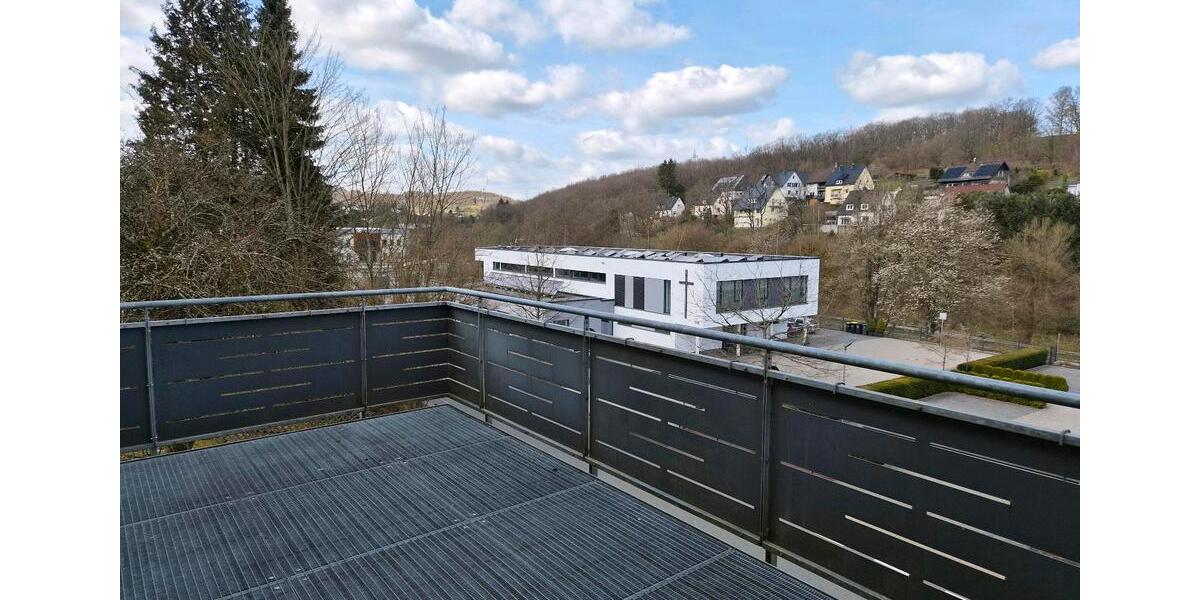 Erdgeschoßwohnung Siegen Dillnhütten - 5 Zimmer, 106 m&sup2;, 700&euro; | Angebot:26048054