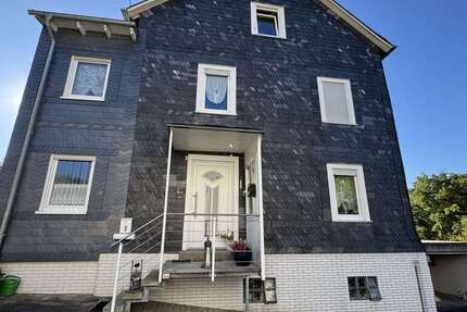 Haus Siegen Eiserfeld - 6 Zimmer, 142 m&sup2;, 225.000&euro; | Angebot:23040206