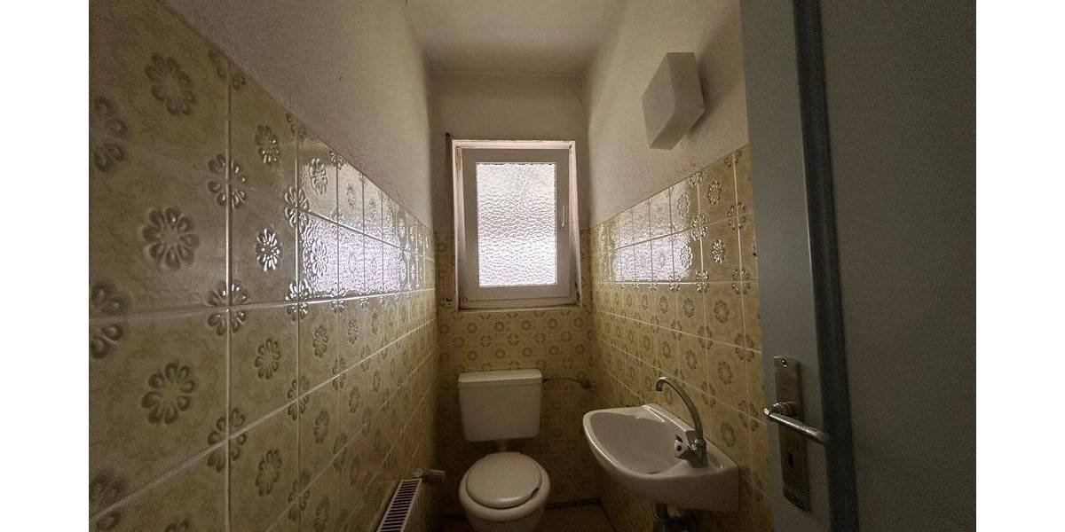 Mehrfamilienhaus, Wohnhaus Nisterau Bach - 7 Zimmer, 160 m&sup2;, 249.000&euro; | Angebot:25799353