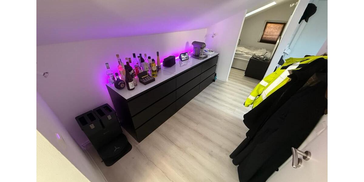 Dachgeschoßwohnung Siegen - 1 Zimmer, 40 m&sup2;, 550&euro; | Angebot:25340772