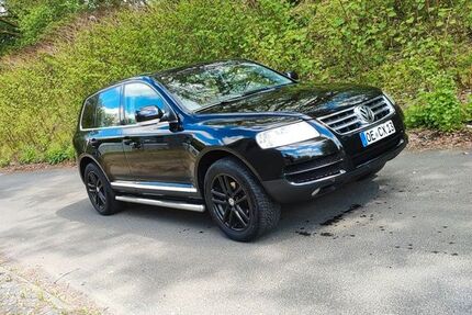 VW Touareg 300.500 km 4.000 &euro; Attendorn 57439