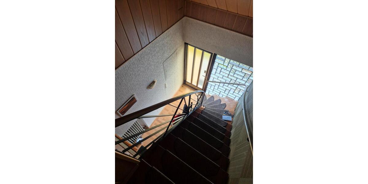 Dachgeschoßwohnung Haiger - 4 Zimmer, 75 m&sup2;, 850&euro; | Angebot:26004069