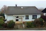Einfamilienhaus Dietzhölztal / Steinbrücken Steinbrücken - 8 Zimmer, 200 m&sup2;, 248.500&euro; | Angebot:25675388