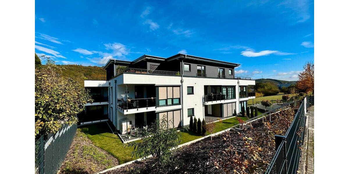 Erdgeschoßwohnung Neunkirchen - 3 Zimmer, 103 m&sup2;, 1.250&euro; | Angebot:25307494