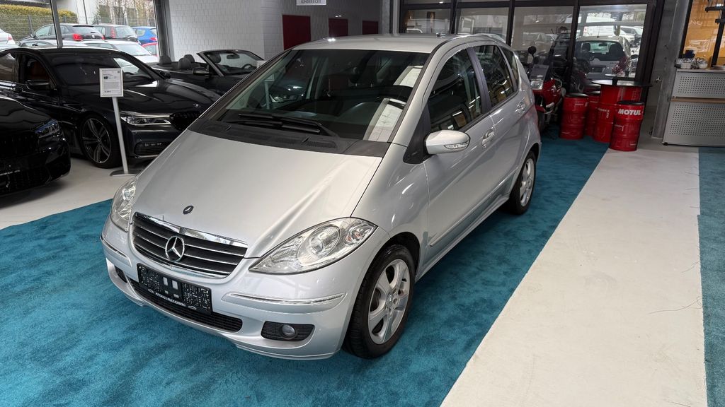 Mercedes-Benz A 180 93.000 km 3.999 &euro; Freudenberg 57258