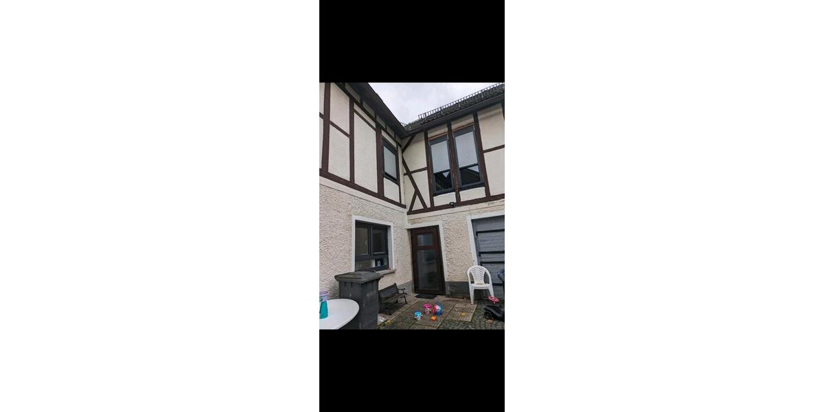 Bauernhaus, Landhaus Hachenburg - 7 Zimmer, 180 m&sup2;, 249.000&euro; | Angebot:24148949