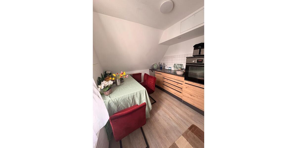 Dachgeschoßwohnung Neunkirchen - 3 Zimmer, 54 m&sup2;, 658&euro; | Angebot:26579749
