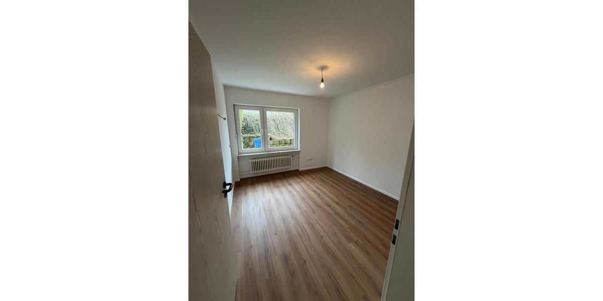 Terrassenwohnung Betzdorf - 3.5 Zimmer, 100 m&sup2;, 870&euro; | Angebot:26020732