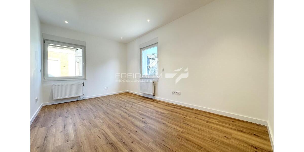 Etagenwohnung Siegen - 2 Zimmer, 62 m&sup2;, 800&euro; | Angebot:24243406