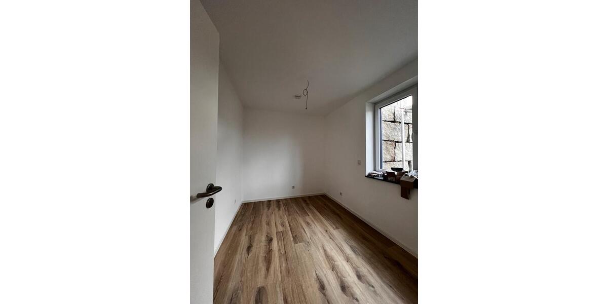Terrassenwohnung Scheuerfeld - 3 Zimmer, 79 m&sup2;, 960&euro; | Angebot:26029666
