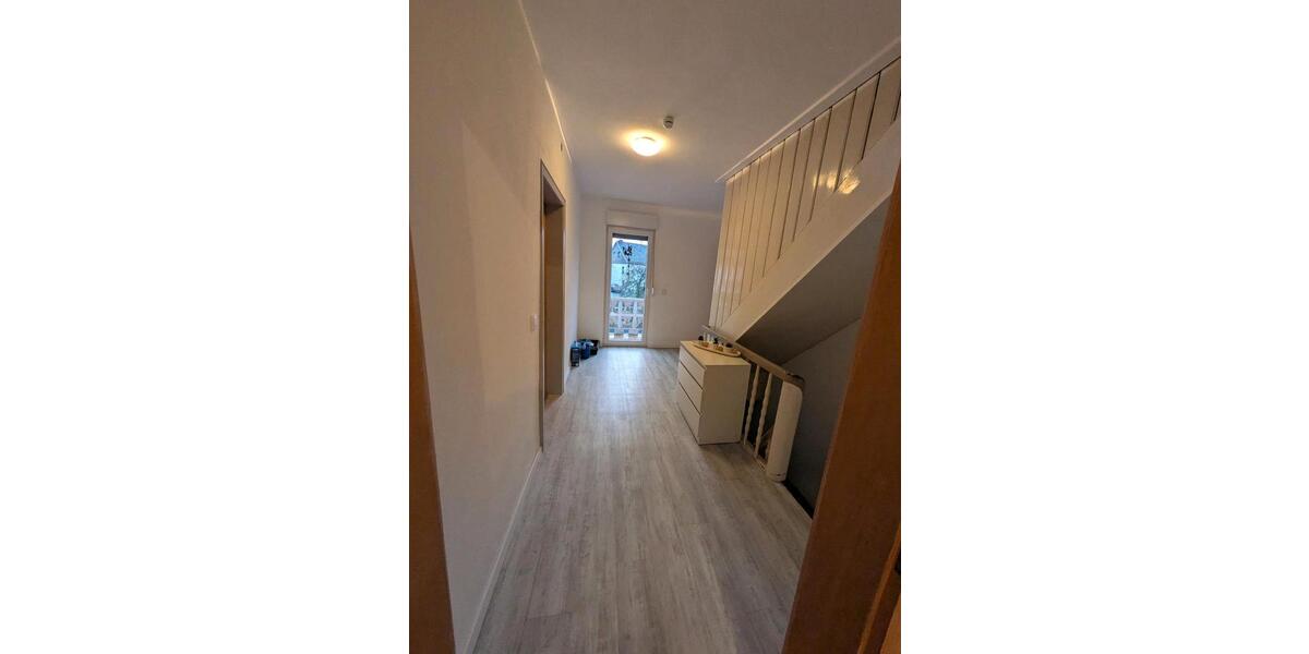 Bauernhaus, Landhaus Hachenburg - 7 Zimmer, 180 m&sup2;, 249.000&euro; | Angebot:24148949