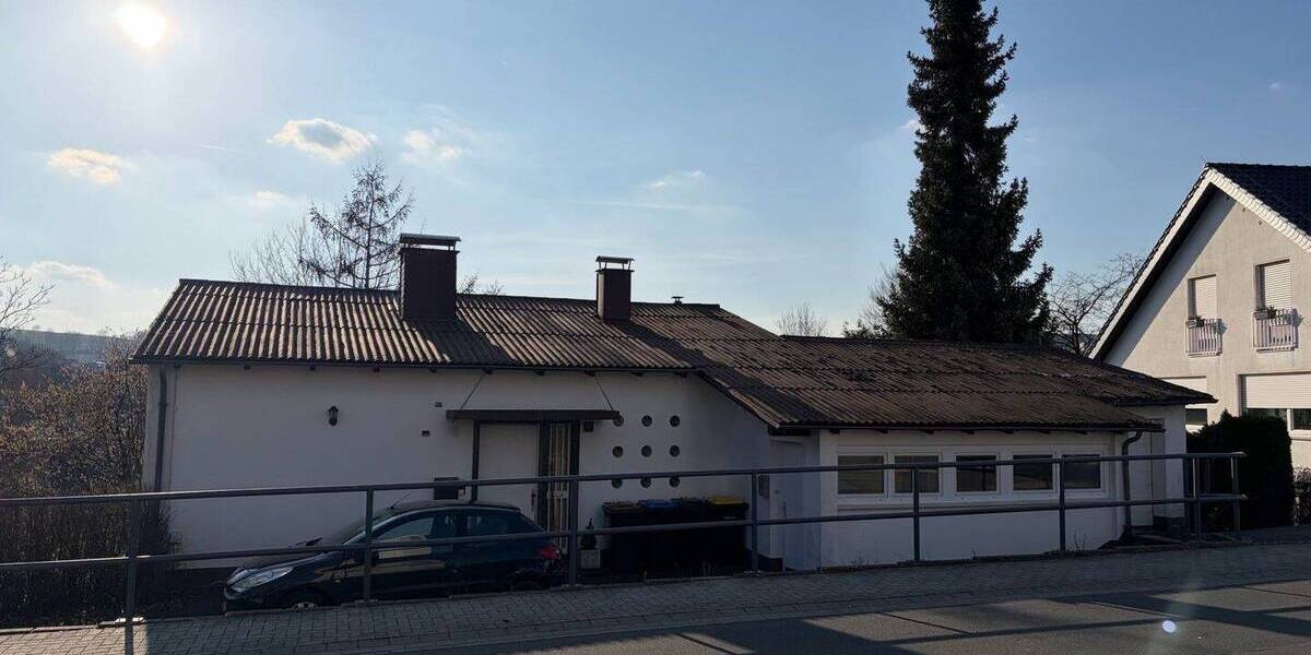 Einfamilienhaus Erndtebrück - 4 Zimmer, 110 m&sup2;, 130.000&euro; | Angebot:26026916