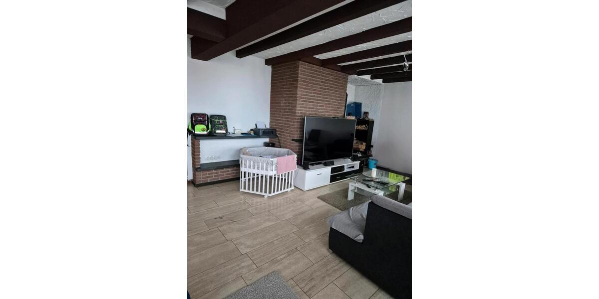 Etagenwohnung Siegen - 4 Zimmer, 143 m&sup2;, 185.900&euro; | Angebot:27193579