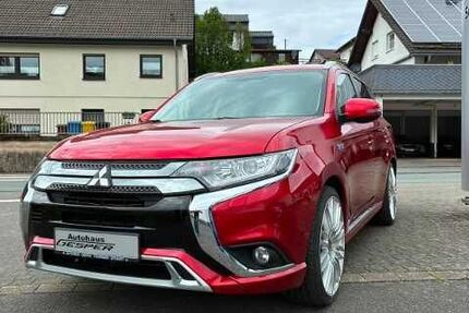 Mitsubishi Outlander 56.426 km 21.500 &euro; Bad Laasphe-Feudingen 57334