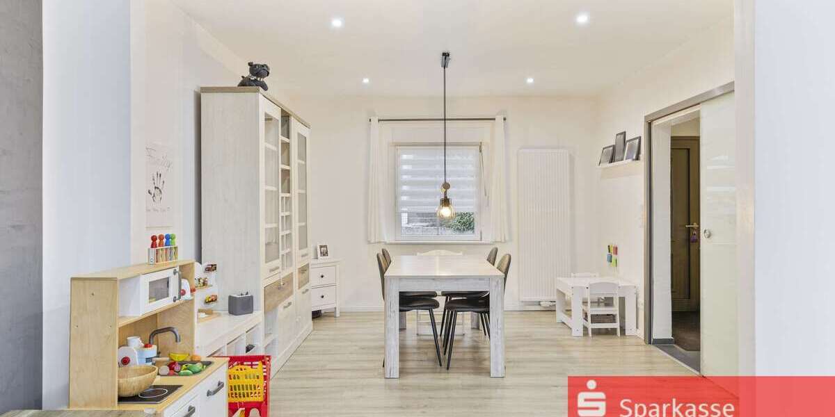 Einfamilienhaus Siegen Eiserfeld - 6 Zimmer, 157 m&sup2;, 299.000&euro; | Angebot:25204045