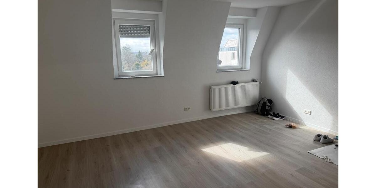 Etagenwohnung Hachenburg - 2 Zimmer, 125 m&sup2;, 1.100&euro; | Angebot:25999964